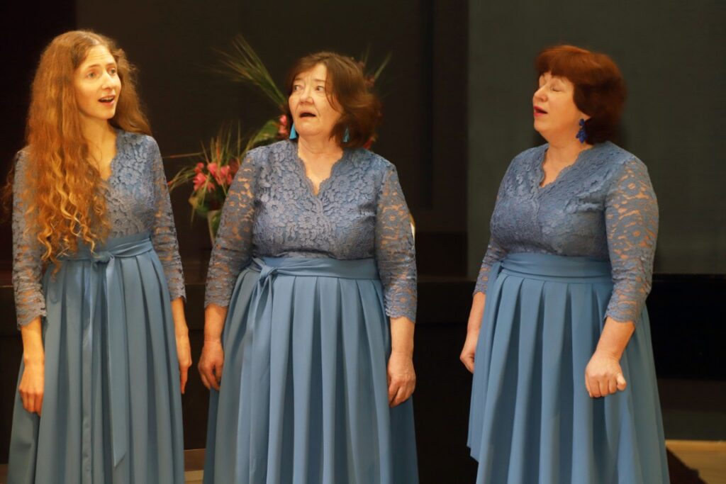 DRUVIENAS kultūras nama sieviešu vokālais ansamblis.