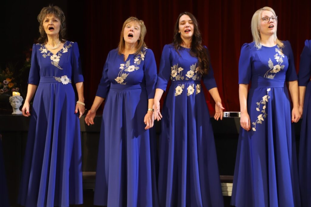 GALGAUSKAS kultūras nama jauktais vokālais ansamblis “Veišu muzikanti”.