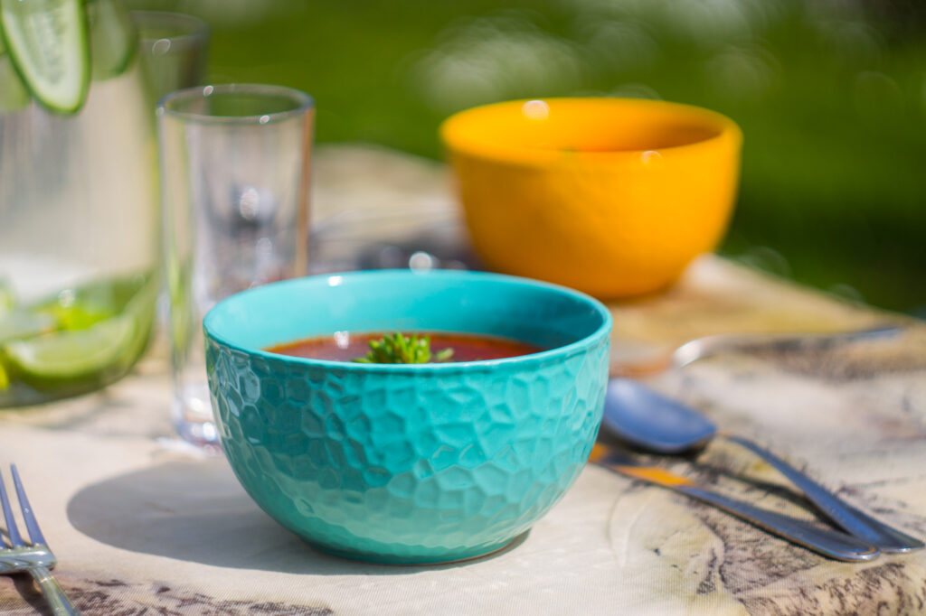 "Jasmīni un dilles".