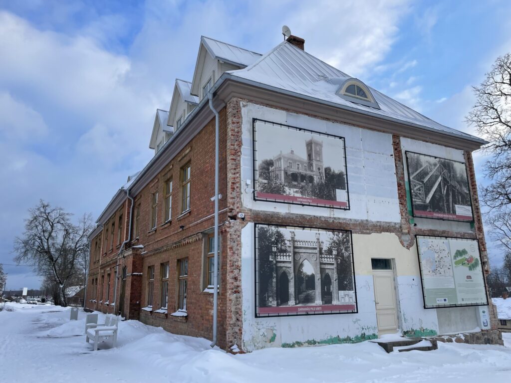 Aluksniesiem.lv raksta attēla aizvietotājs