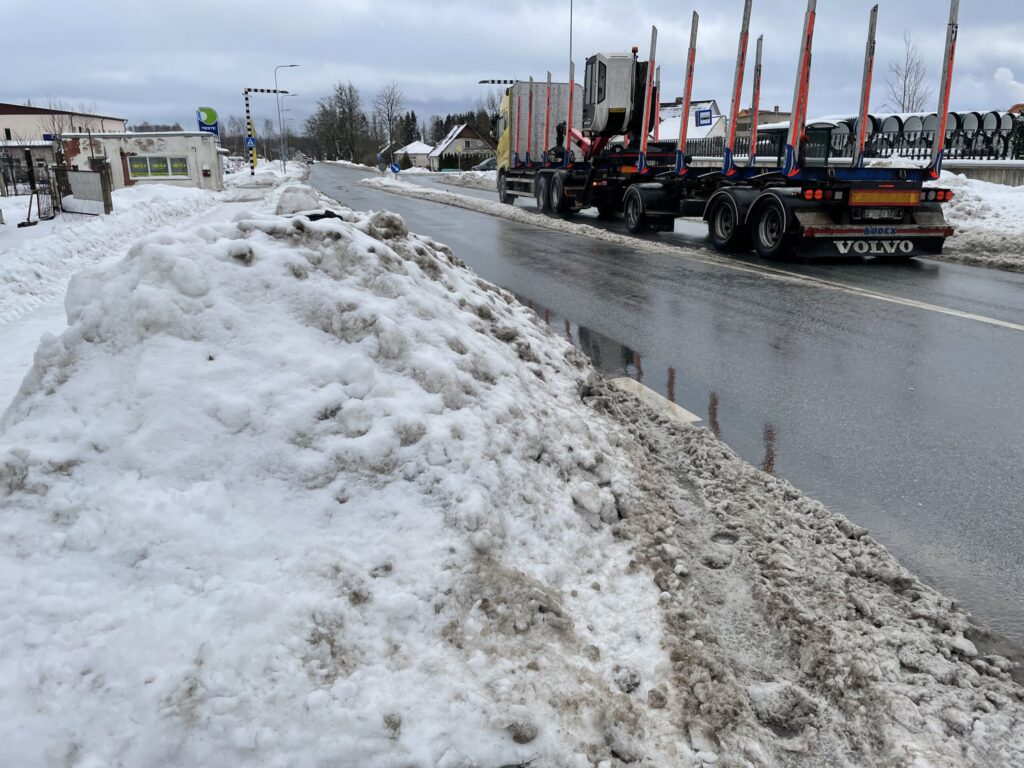 Autors: Diāna Odumiņa