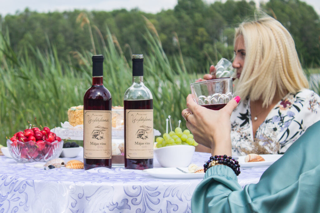 "Vecpāpani" Rankā.