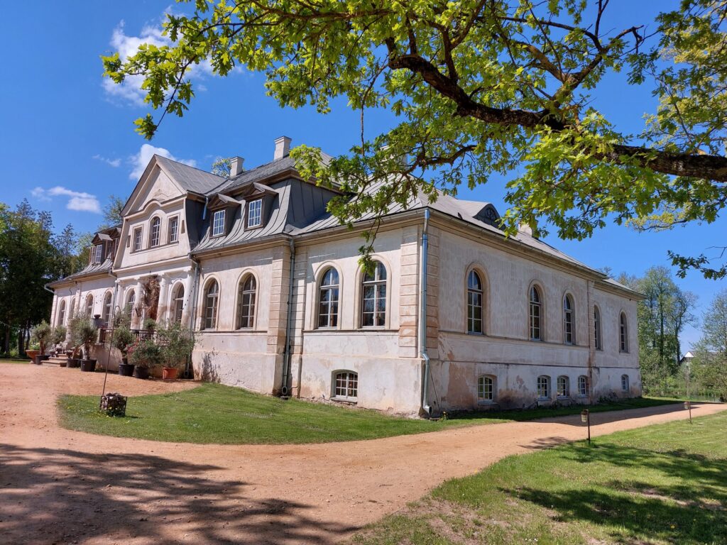 Aluksniesiem.lv raksta attēla aizvietotājs