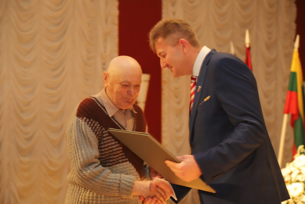 Jāzeps Odumiņš saņēma Goda diplomu par mūža ieguldījumu sportā.
Autors: Foto: Gatis Bogdanovs