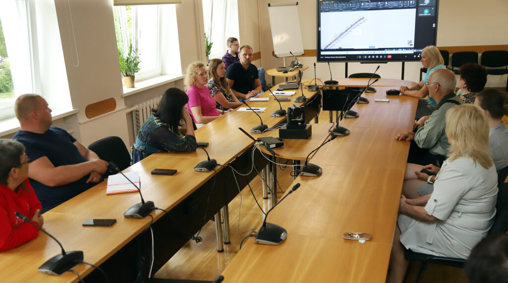 Aluksniesiem.lv raksta attēla aizvietotājs