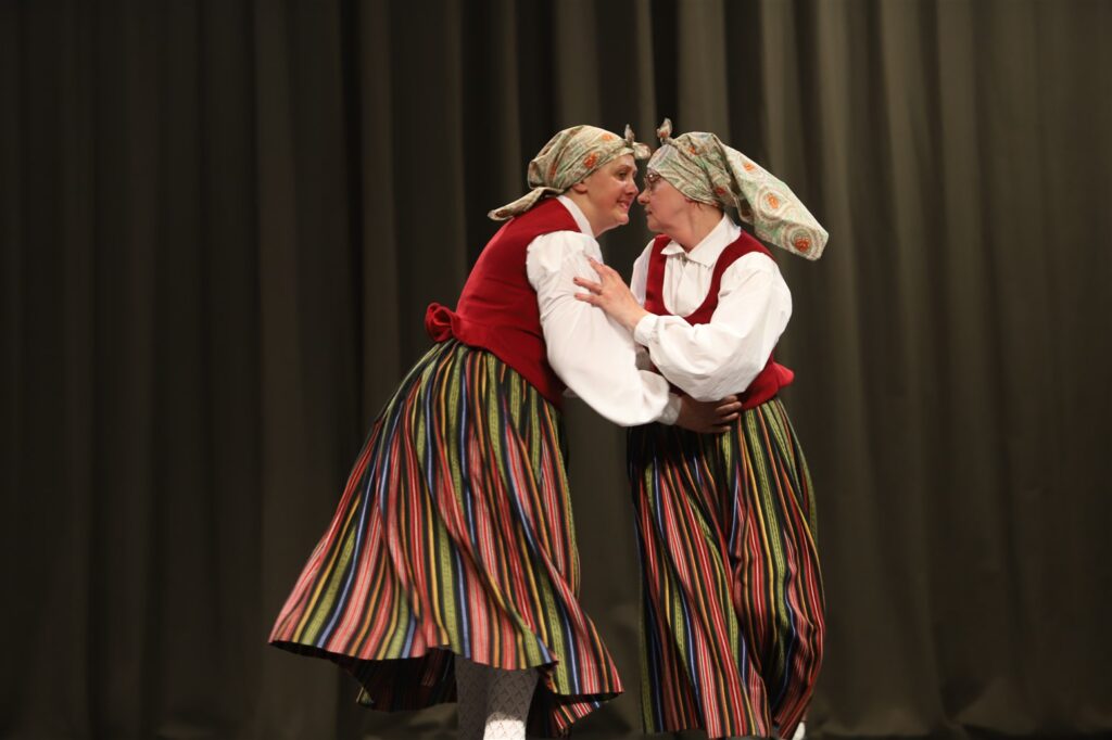 Tirzas STDK “Avots” / vadītāja Iveta Eiduka
Autors: Foto: Gatis Bogdanovs