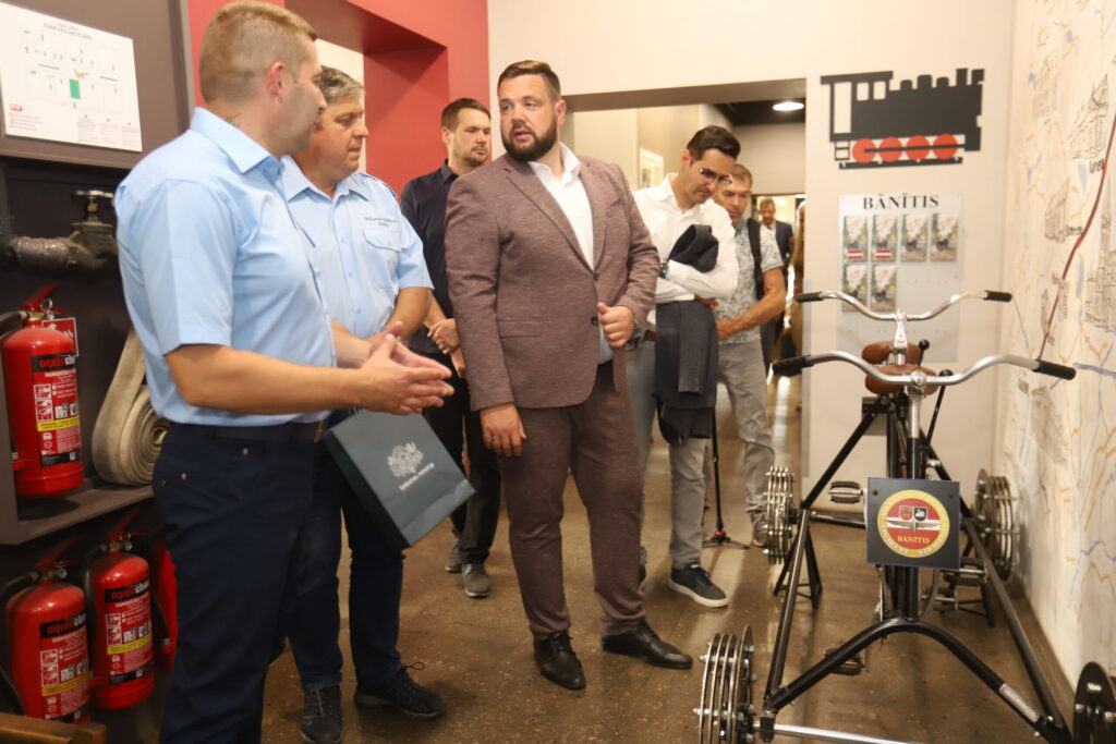 Aluksniesiem.lv raksta attēla aizvietotājs