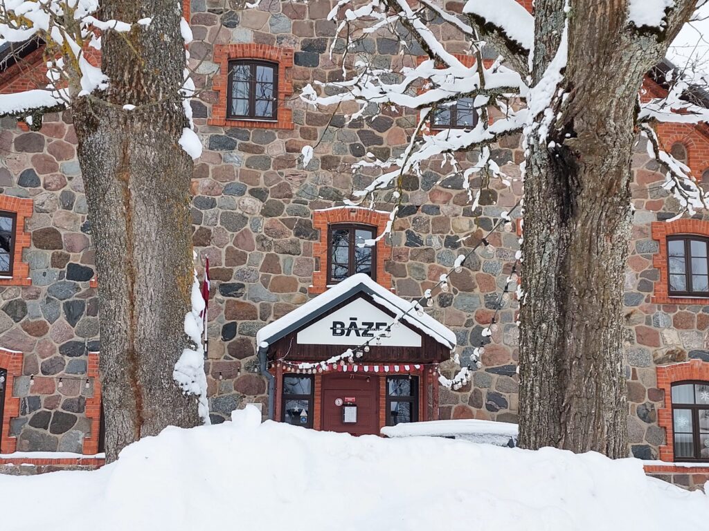 Aluksniesiem.lv raksta attēla aizvietotājs