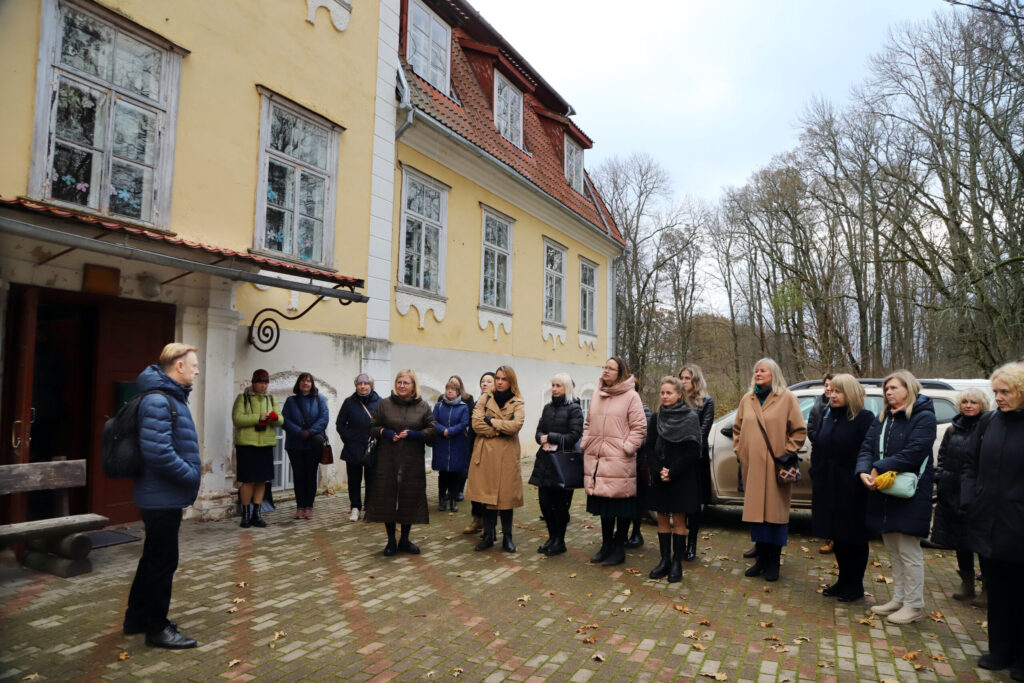 Aluksniesiem.lv raksta attēla aizvietotājs