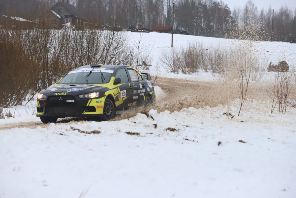 8.vietu izcīnīja Kristers Cimdiņš/Renārs Šķenders ar “Mitsubishi Lancer Evolution X”.
Autors: Foto: Gatis Bogdanovs