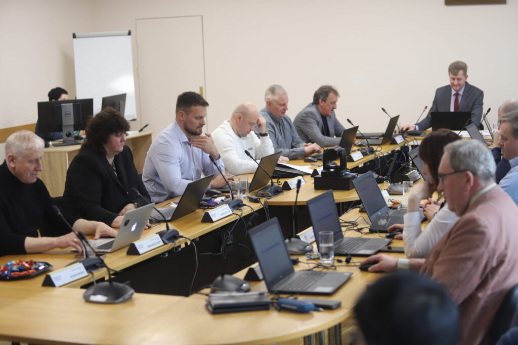 Aluksniesiem.lv raksta attēla aizvietotājs