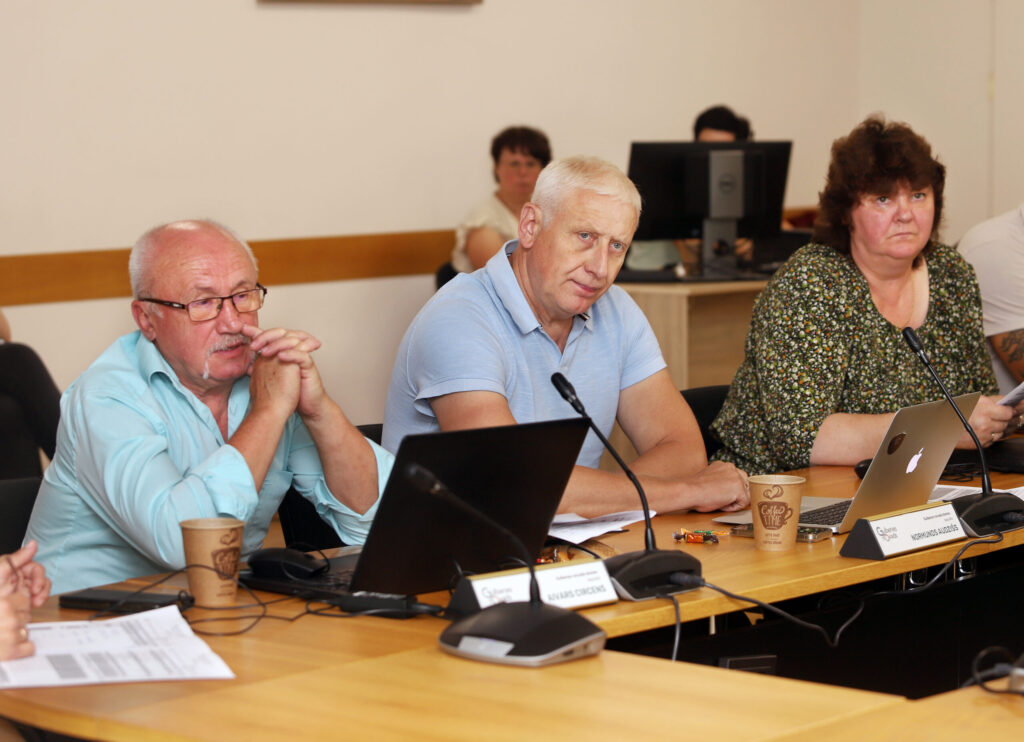 Aluksniesiem.lv raksta attēla aizvietotājs