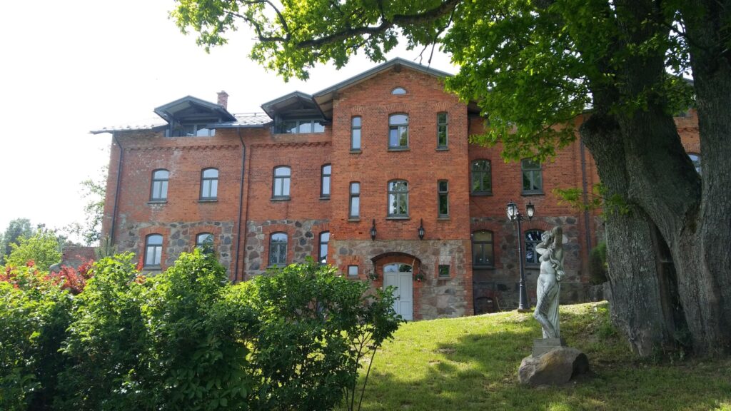 Aluksniesiem.lv raksta attēla aizvietotājs