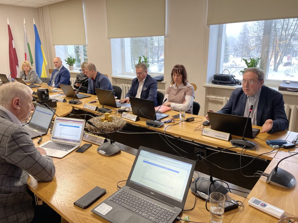 Aluksniesiem.lv raksta attēla aizvietotājs