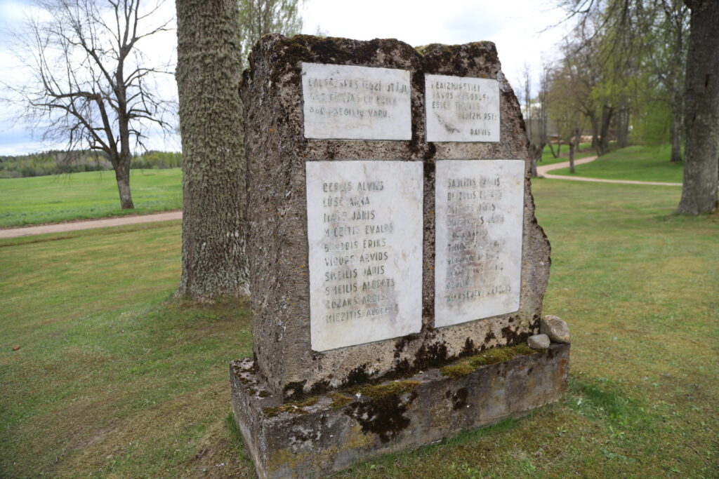 Aluksniesiem.lv raksta attēla aizvietotājs