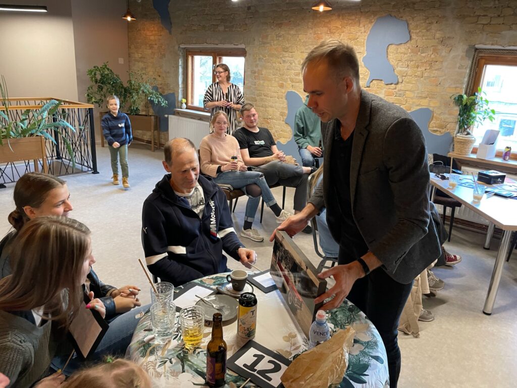 Aluksniesiem.lv raksta attēla aizvietotājs