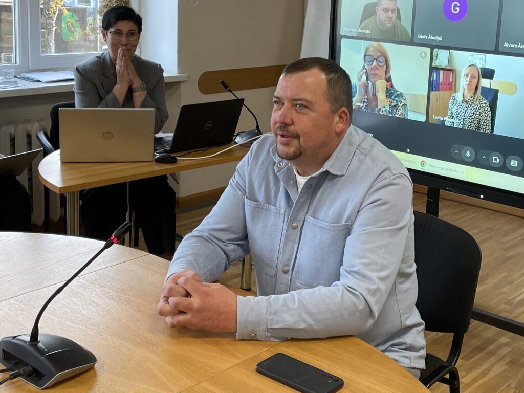 Aluksniesiem.lv raksta attēla aizvietotājs