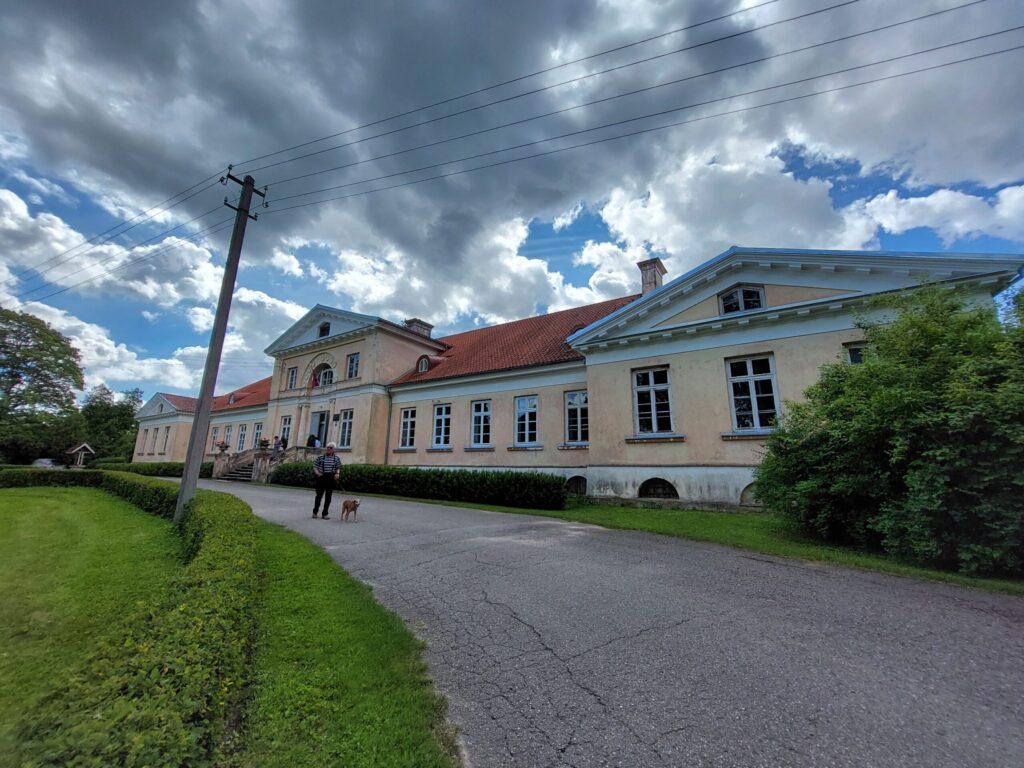 Aluksniesiem.lv raksta attēla aizvietotājs