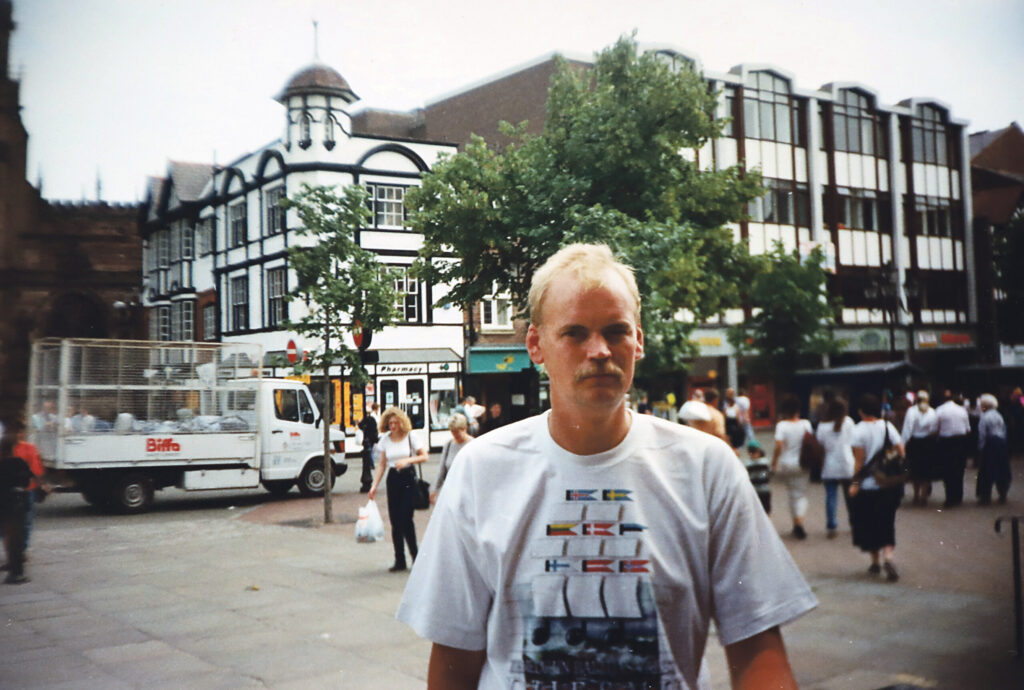 Modris Karulis, dziedot dažādos koros, paspējis paviesoties un dziedāt desmit valstīs.

Autors: Foto: no personiskā arhīva