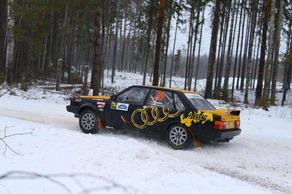 No vēsturiskā rallija dalībniekiem mūsu Jānis Krevics/Mārcis Krevics ir ceturtie gan savā klasē, gan kopvērtējumā. 
Autors: Foto: Gatis Bogdanovs