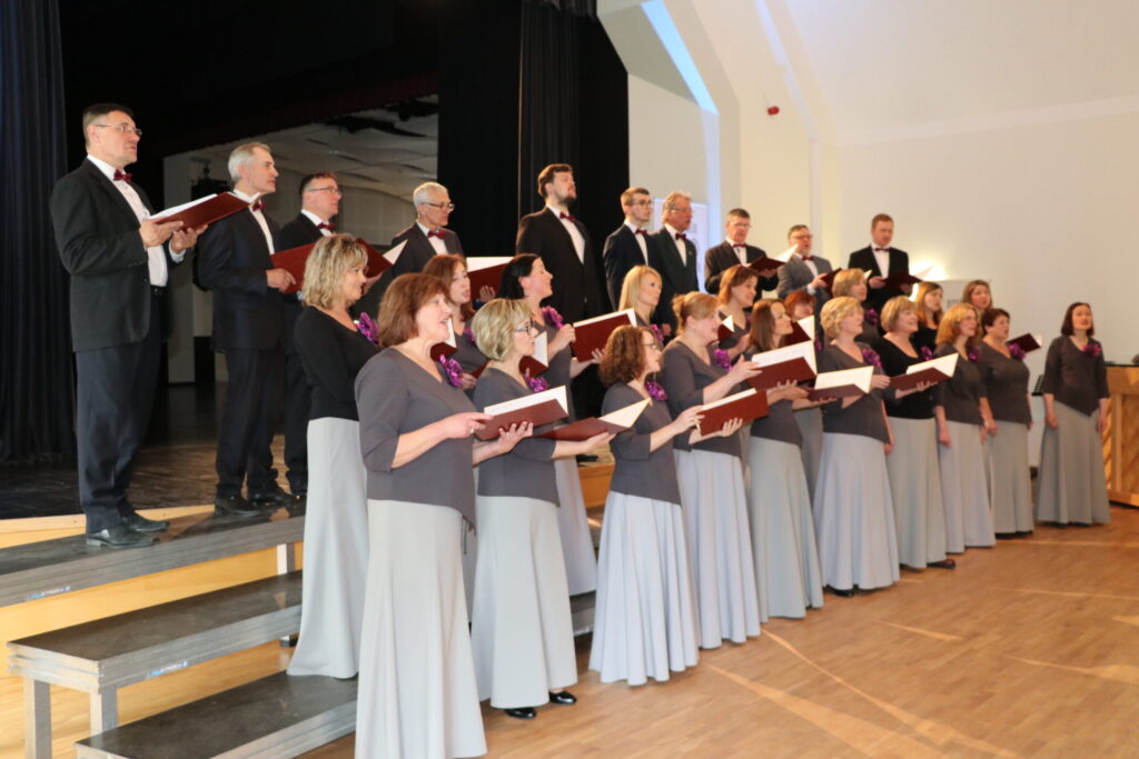 Lejasciema koris  “Kaprīze” gandarīts par iegūto 1.pakāpi skatē.
Autors: Foto: Dace Plaude