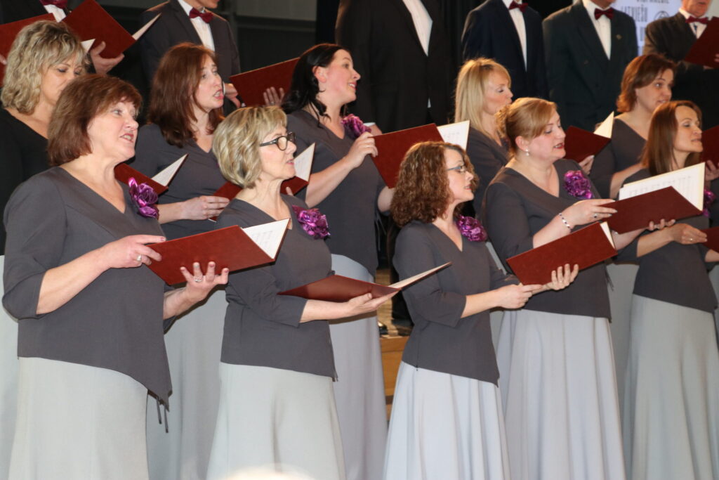 Lejasciema koris  “Kaprīze” gandarīts par iegūto 1.pakāpi skatē.
Autors: Foto: Dace Plaude