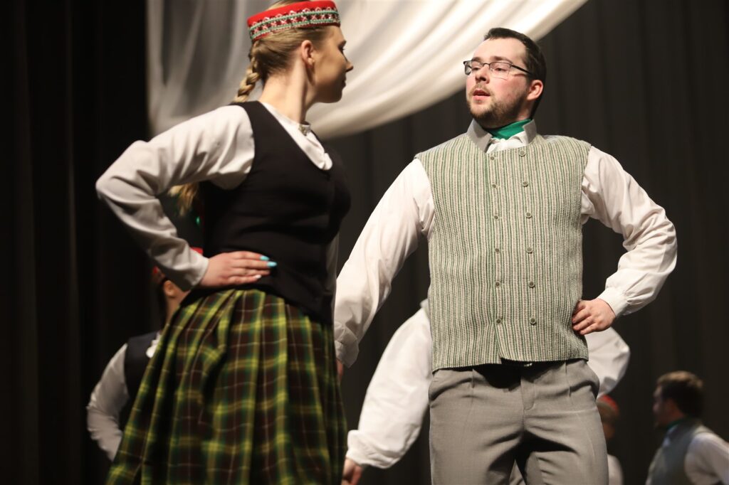 Litenes JTDK “Litenietis” / vadītāja Zaiga Mangusa