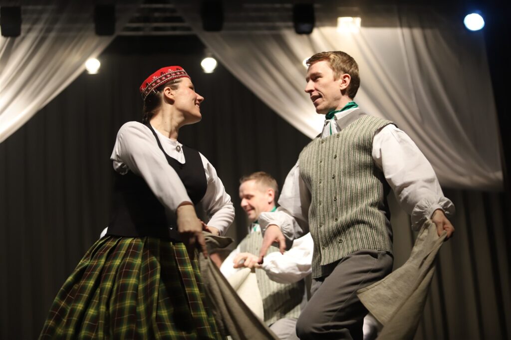 Litenes JTDK “Litenietis” / vadītāja Zaiga Mangusa