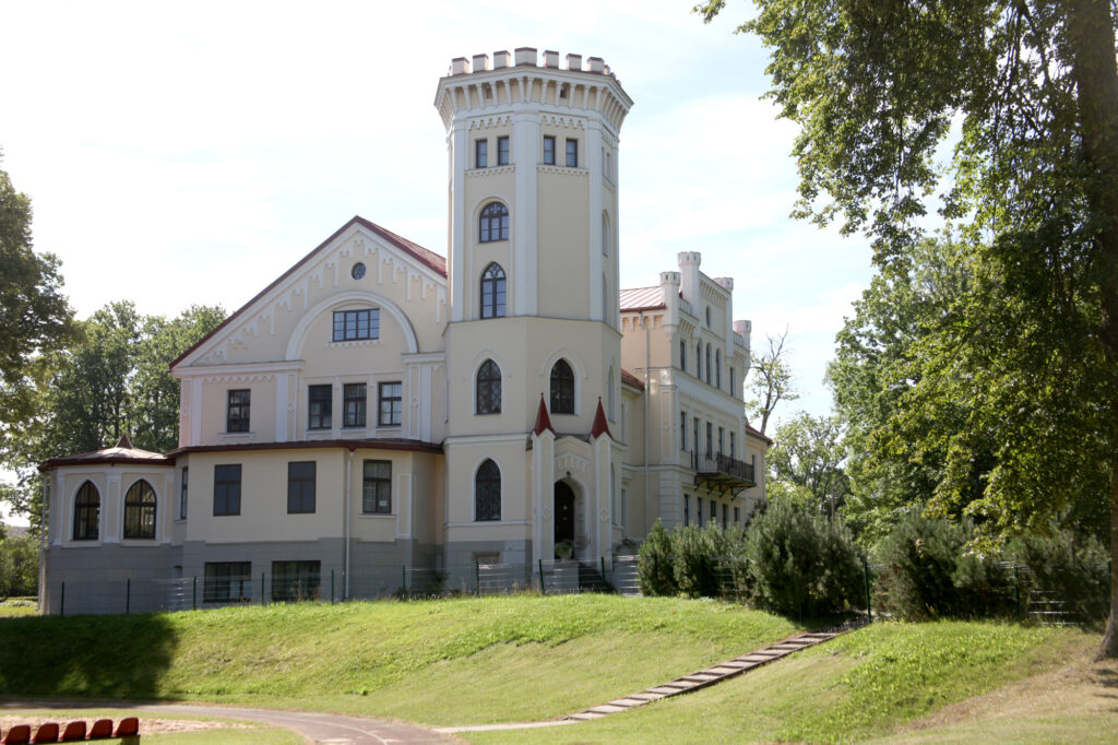 Aluksniesiem.lv raksta attēla aizvietotājs