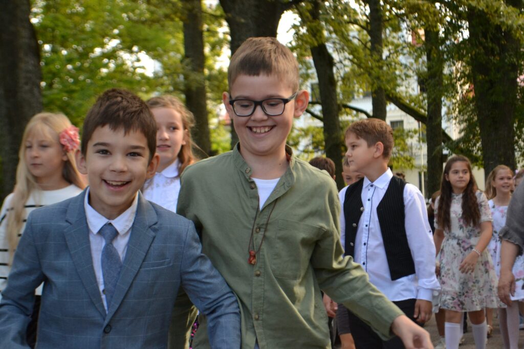 LIZUMA PAMATSKOLA
Autors: FOTO: LIZUMA PAMATSKOLA