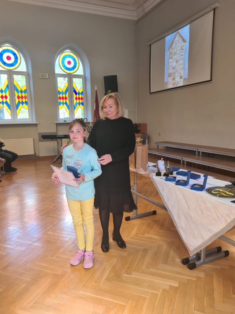 Autors: Foto: no Gulbenes mākslas skolas arhīva