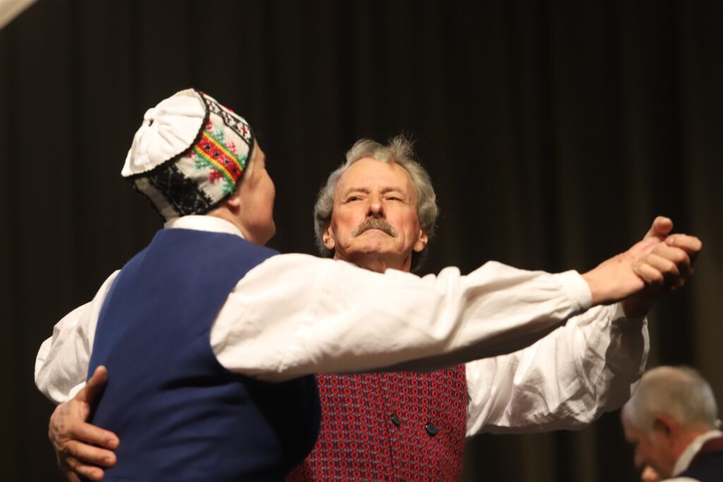 Lizuma STDK “Ozoli” / vadītāja Zaiga Mangusa