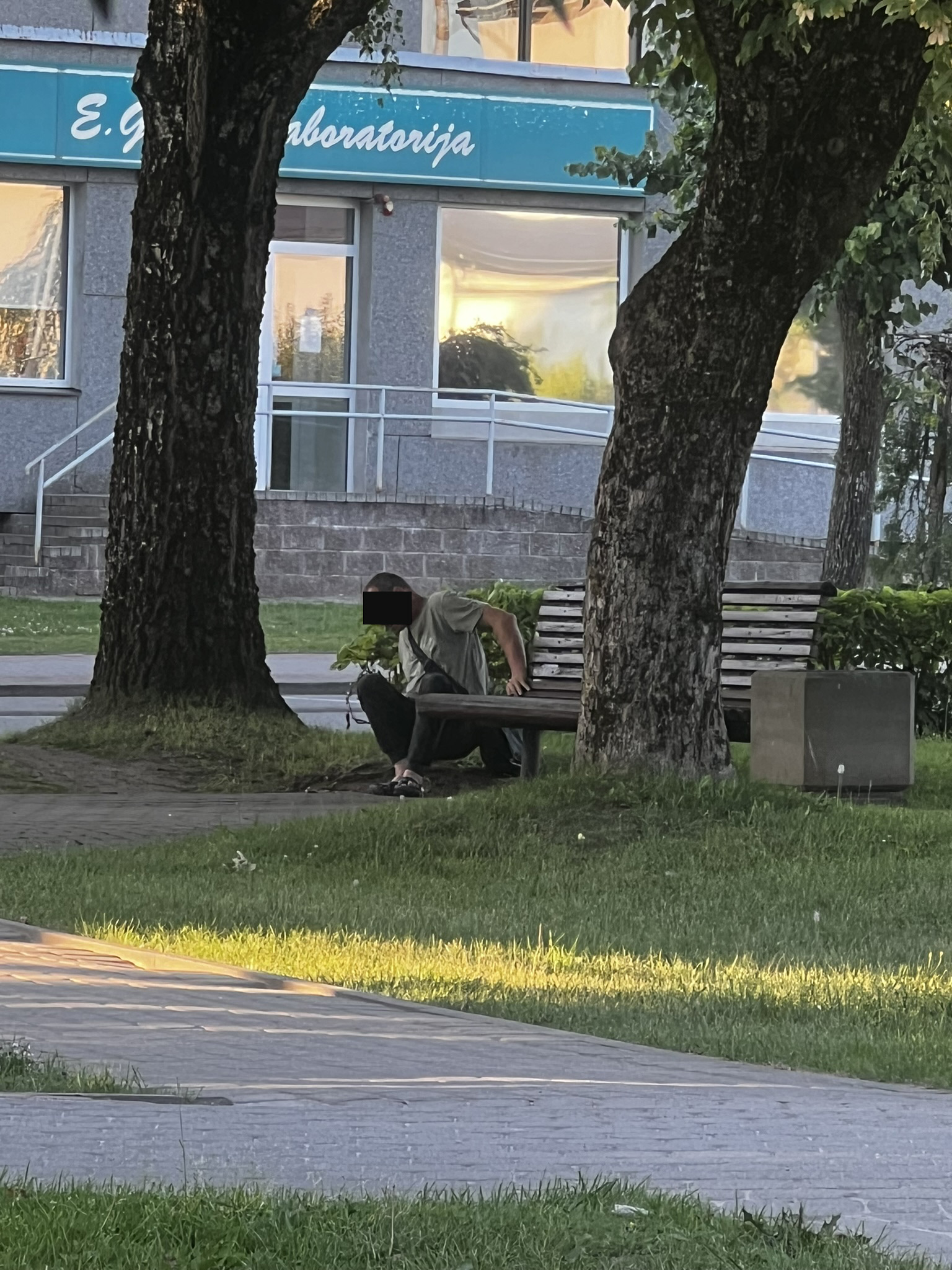 Neadekvāta uzvedība Gulbenes centrā rada iedzīvotāju sašutumu ...