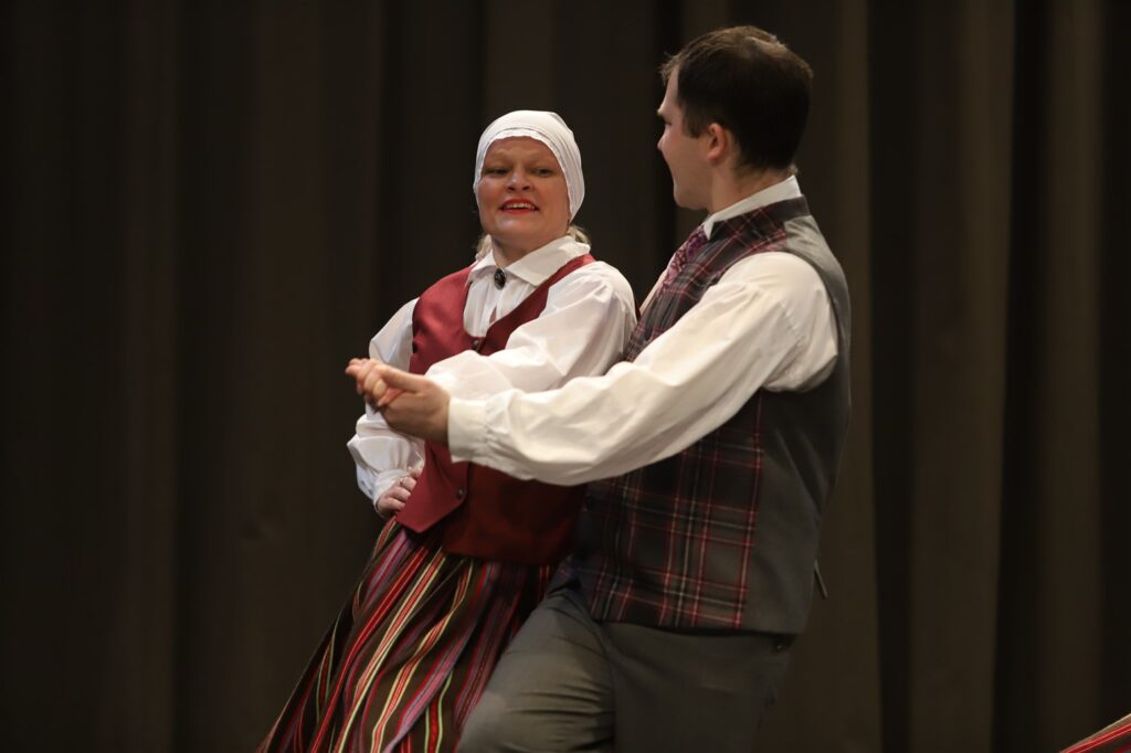 Litenes VPTDK “Ratenieki” / vadītāja Dina Markova