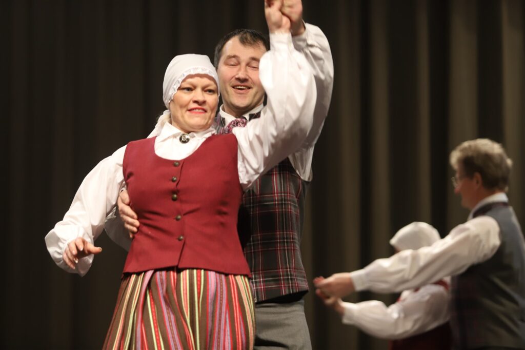 Litenes VPTDK “Ratenieki” / vadītāja Dina Markova