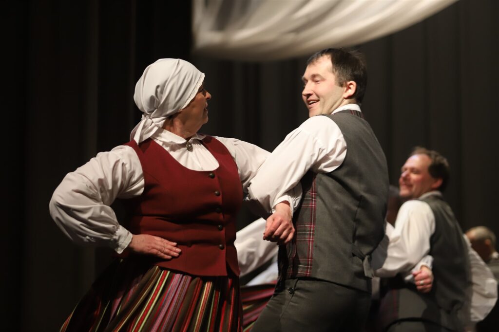 Litenes VPTDK “Ratenieki” / vadītāja Dina Markova