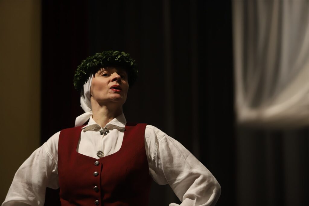 Gulbenes VPTDK “Ratiņš” / vadītāja Iva Venta