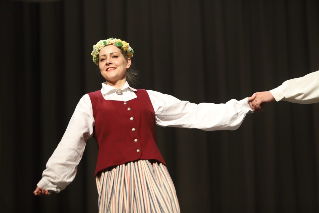 Gulbenes VPTDK “Ratiņš” / vadītāja Iva Venta