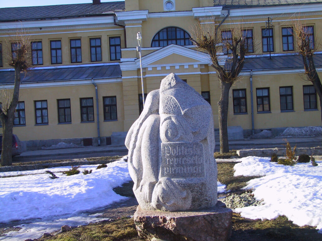 Aluksniesiem.lv raksta attēla aizvietotājs