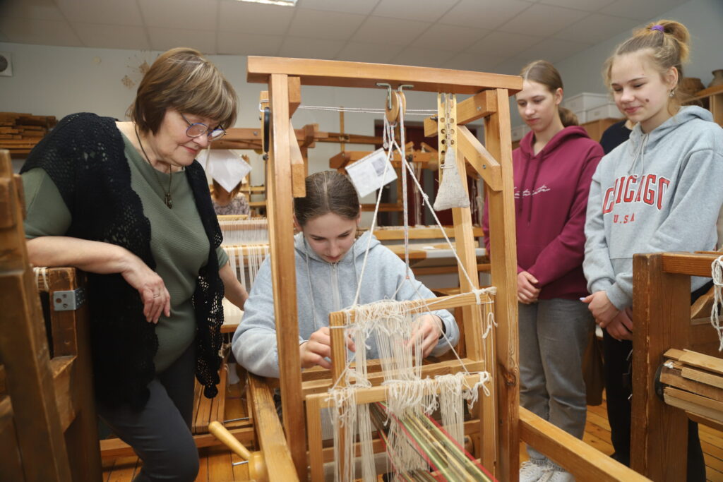 Aluksniesiem.lv raksta attēla aizvietotājs
