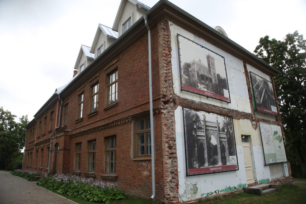 Aluksniesiem.lv raksta attēla aizvietotājs