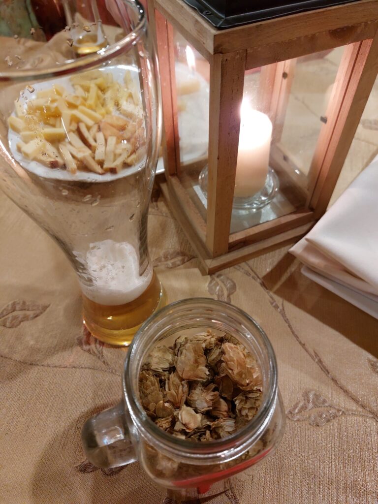 Apiņi.
Autors: Foto: Pārsla Konrāde