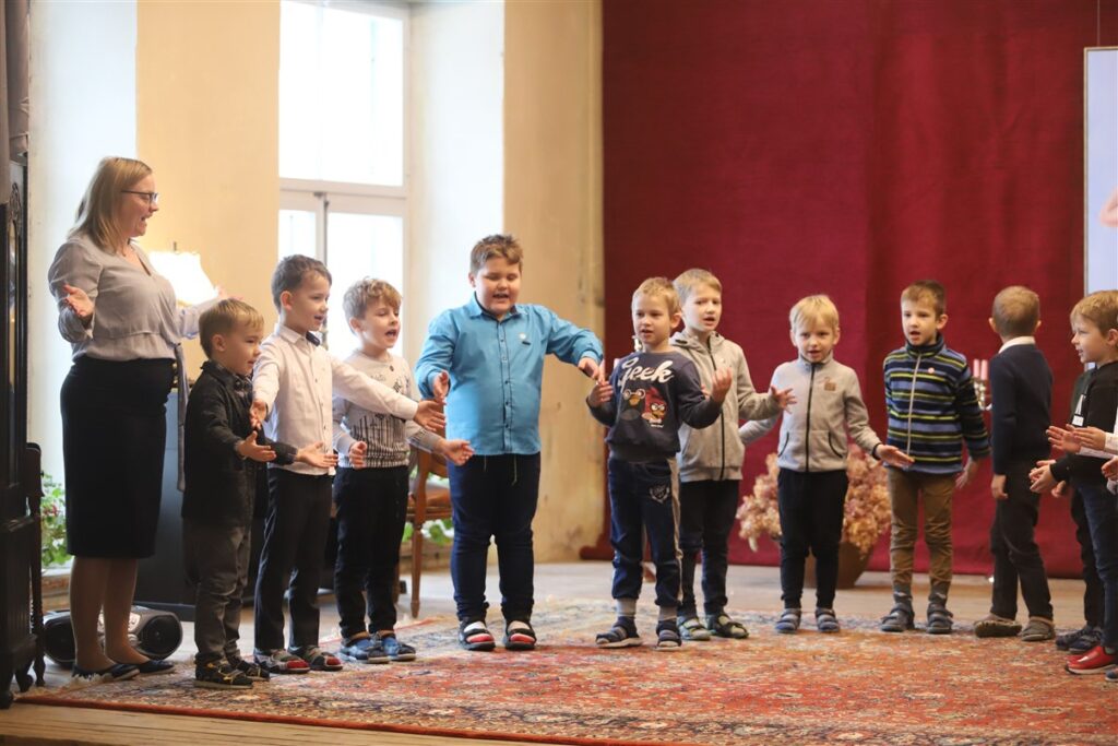 Aluksniesiem.lv raksta attēla aizvietotājs