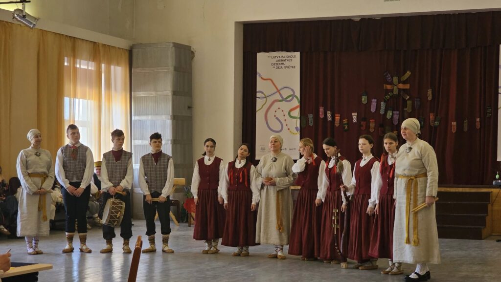 Aluksniesiem.lv raksta attēla aizvietotājs