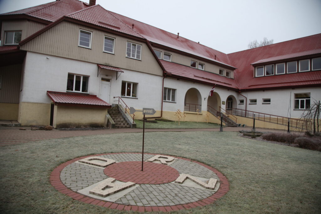 Aluksniesiem.lv raksta attēla aizvietotājs