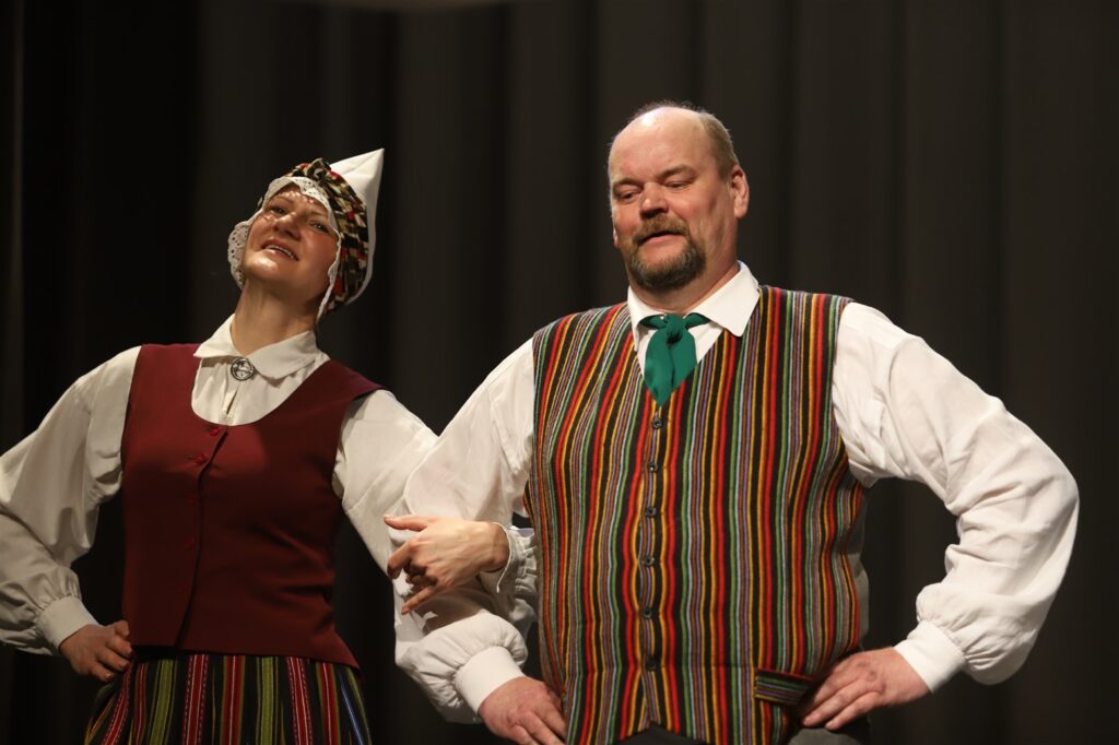 Gulbene STDK “Vērdiņš / vadītāja Daiga Tipāne