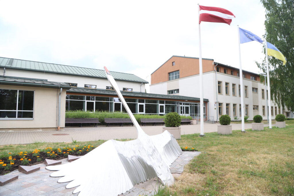 Aluksniesiem.lv raksta attēla aizvietotājs