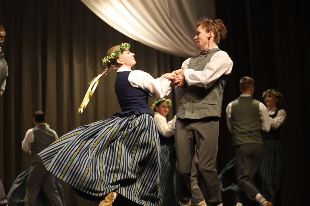 Stradu JTDK “Zeija” / vadītāja Dace Freimane