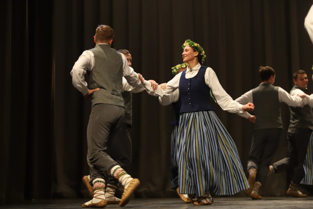 Stradu JTDK “Zeija” / vadītāja Dace Freimane