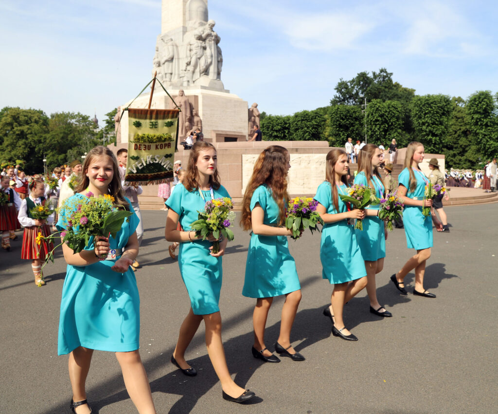 LIZUMA UN LEJASCIEMA pamatskolu apvienotais koris.
Autors: Foto: Gatis Bogdanovs